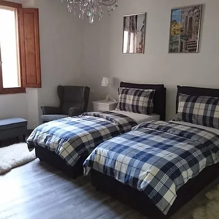 Comfortable In Tuscany Apartment *